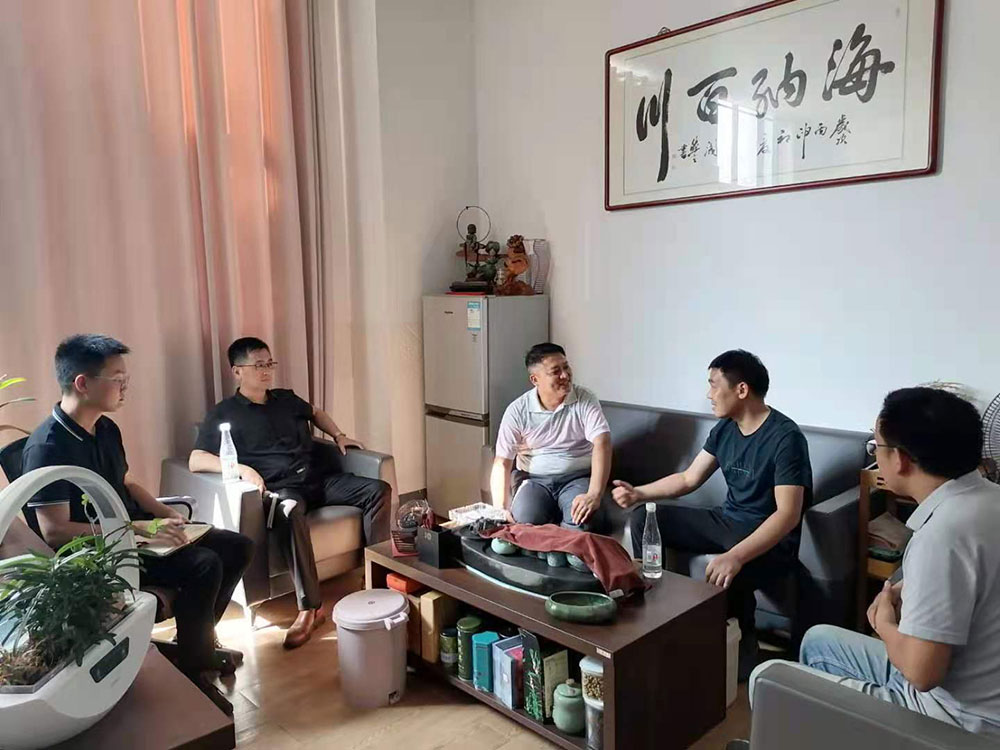國資運營公司走訪九龍園區(qū)企業(yè)，服務(wù)重點項目發(fā)展