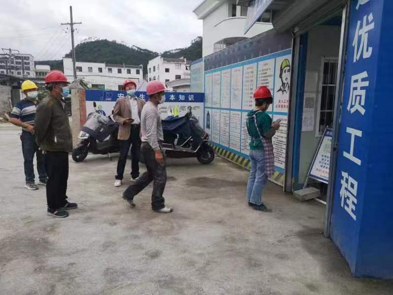 屯溪城建投公司多措并舉，筑牢建筑工地“防疫墻”
